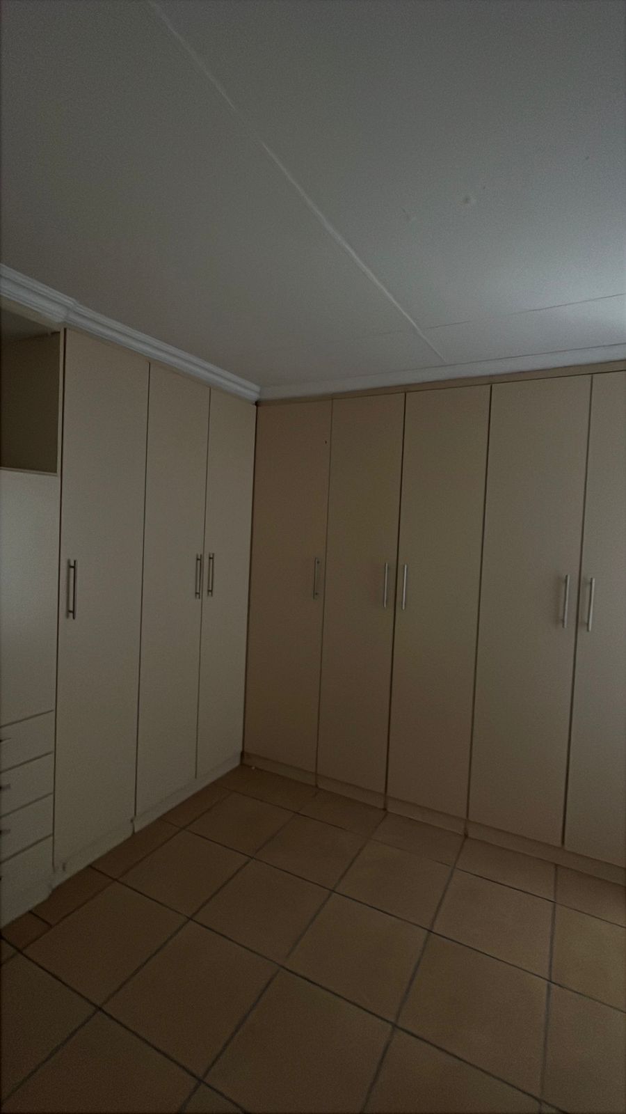 4 Bedroom Property for Sale in Clayville Industria Gauteng