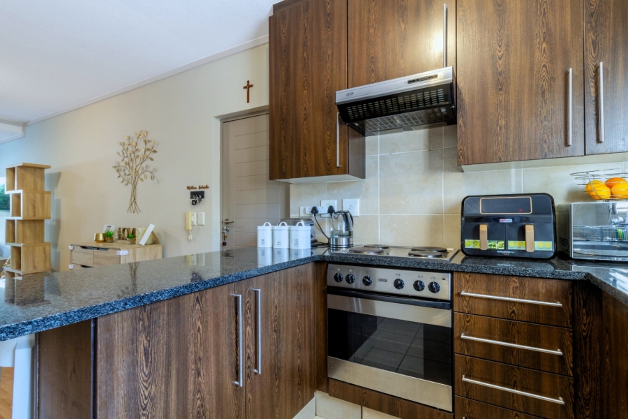 2 Bedroom Property for Sale in Lonehill Gauteng
