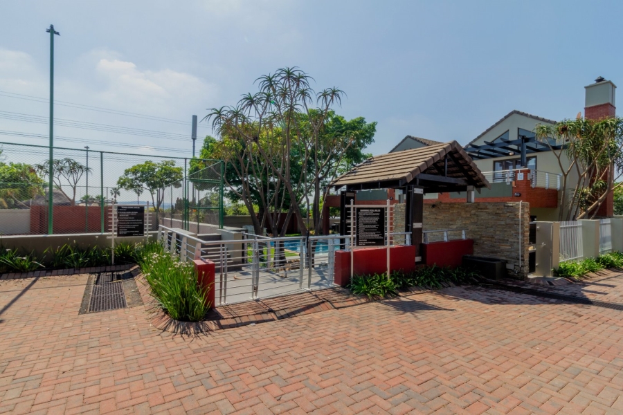 2 Bedroom Property for Sale in Lonehill Gauteng