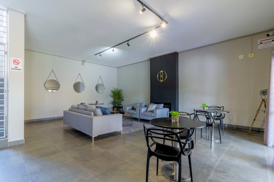 2 Bedroom Property for Sale in Lonehill Gauteng
