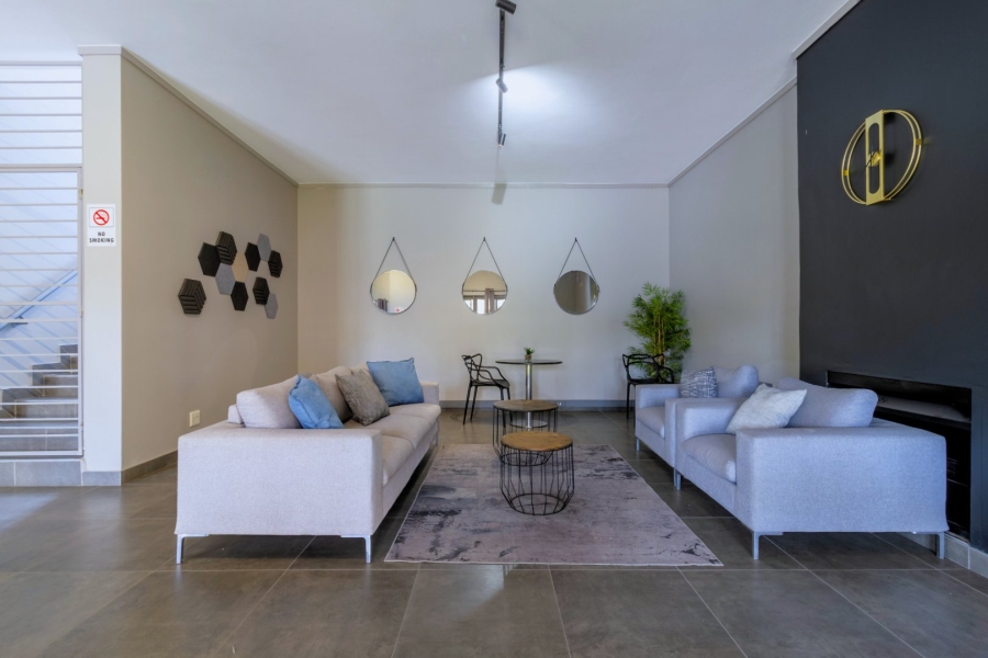 2 Bedroom Property for Sale in Lonehill Gauteng