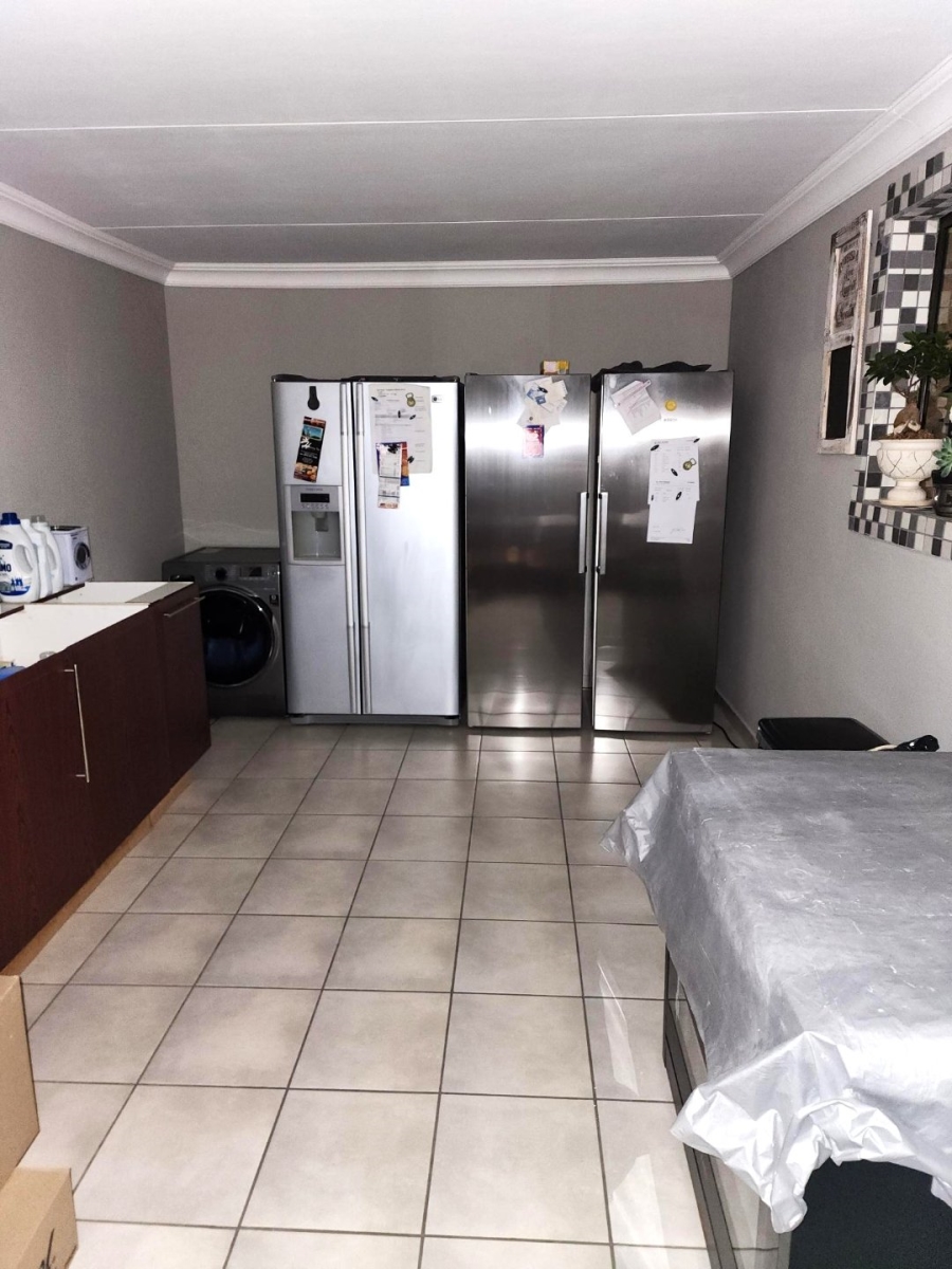  Bedroom Property for Sale in Grootvaly Gauteng