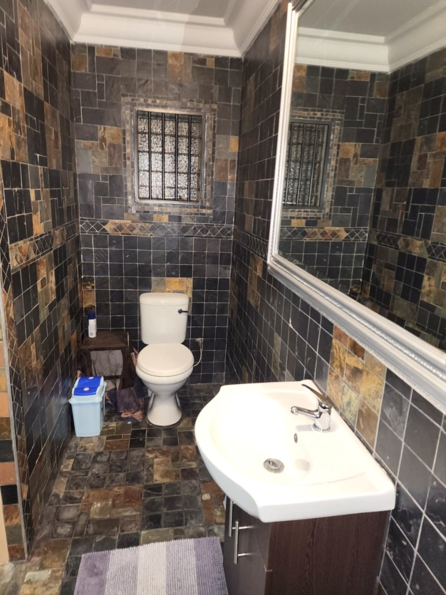  Bedroom Property for Sale in Grootvaly Gauteng
