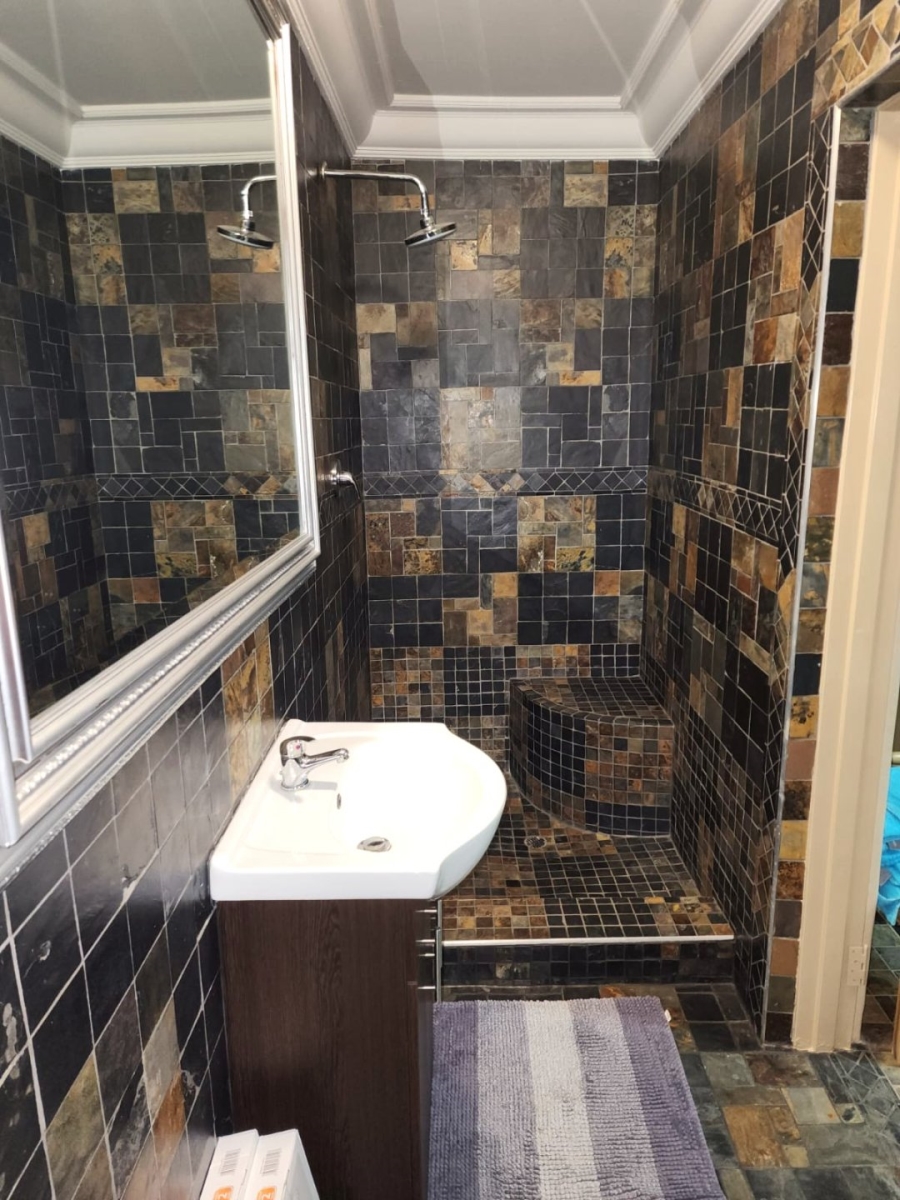  Bedroom Property for Sale in Grootvaly Gauteng