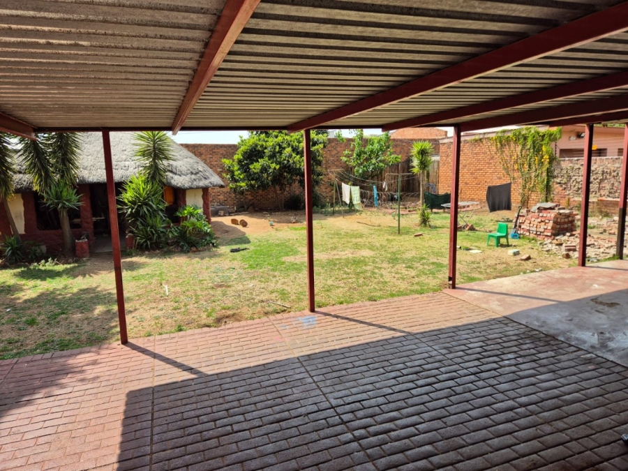 To Let 3 Bedroom Property for Rent in Silverton Gauteng