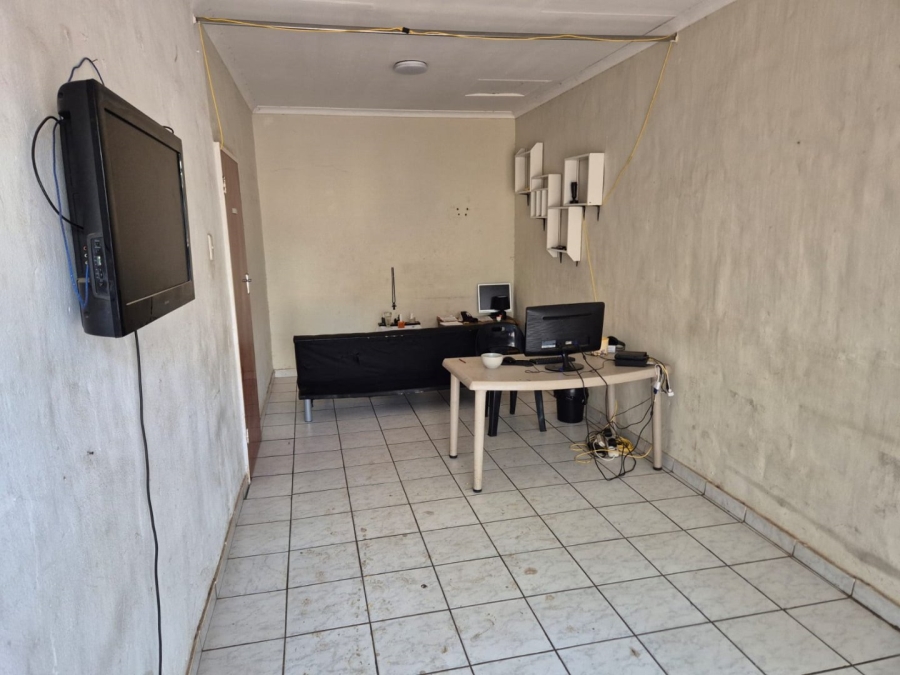 To Let 3 Bedroom Property for Rent in Silverton Gauteng