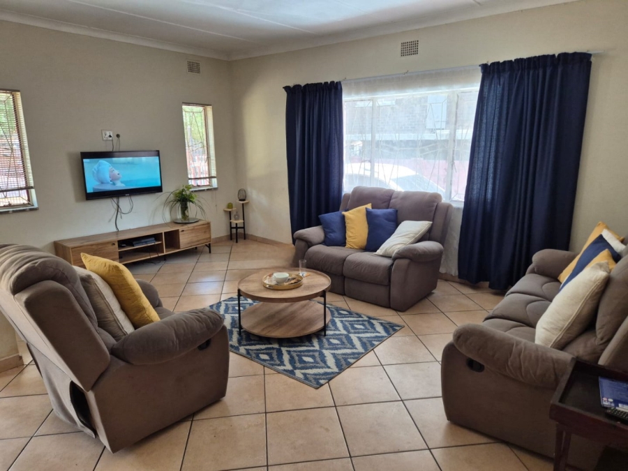 To Let 3 Bedroom Property for Rent in Silverton Gauteng