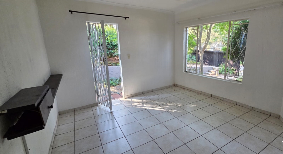 To Let 1 Bedroom Property for Rent in Honeydew Gauteng