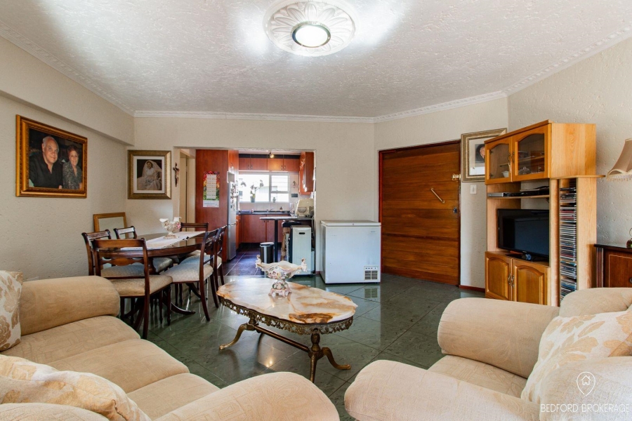 To Let 1 Bedroom Property for Rent in Bedfordview Gauteng
