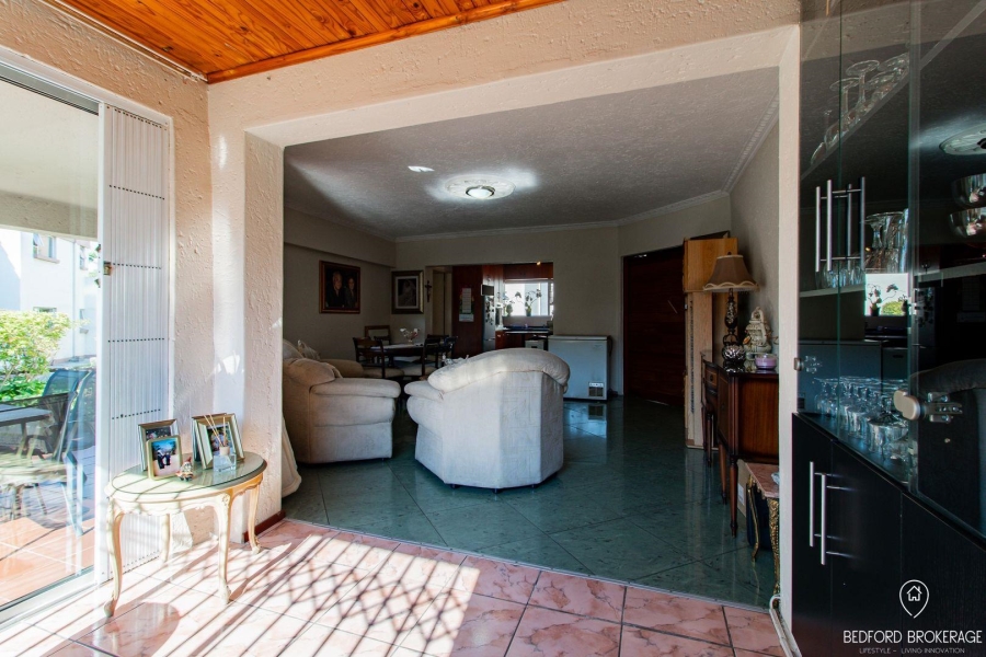 To Let 1 Bedroom Property for Rent in Bedfordview Gauteng