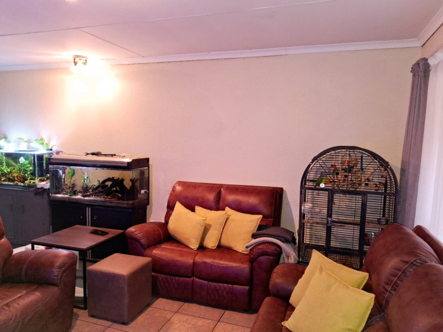 2 Bedroom Property for Sale in Vanderbijlpark SE 2 Gauteng