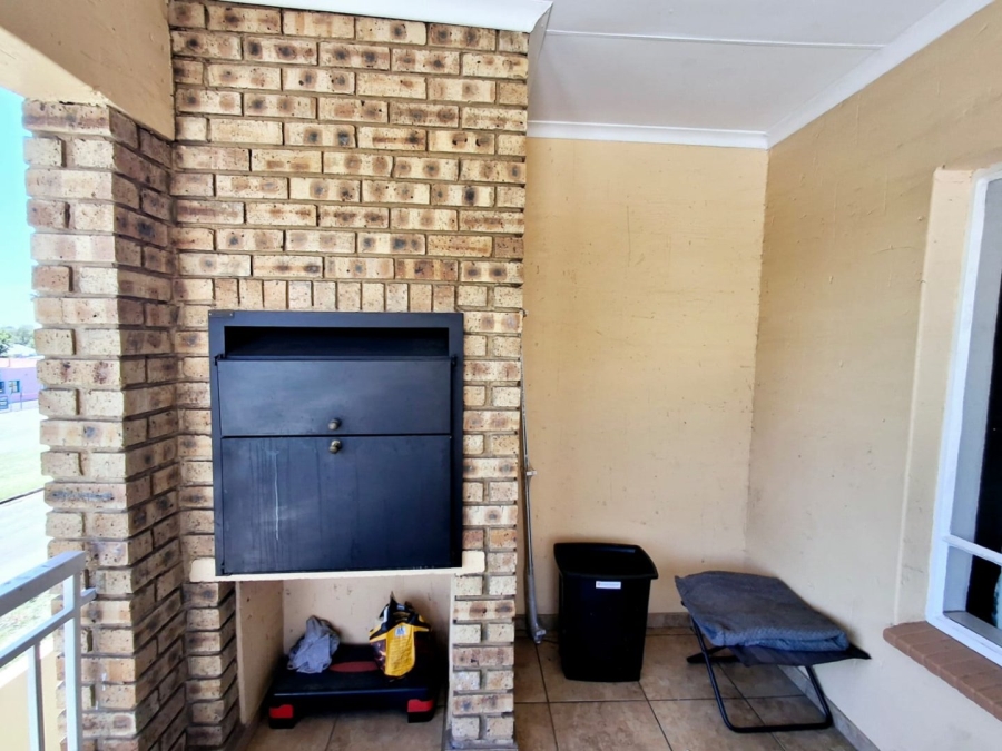 2 Bedroom Property for Sale in Vanderbijlpark SE 2 Gauteng