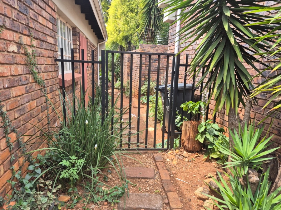 3 Bedroom Property for Sale in Zwartkop Gauteng