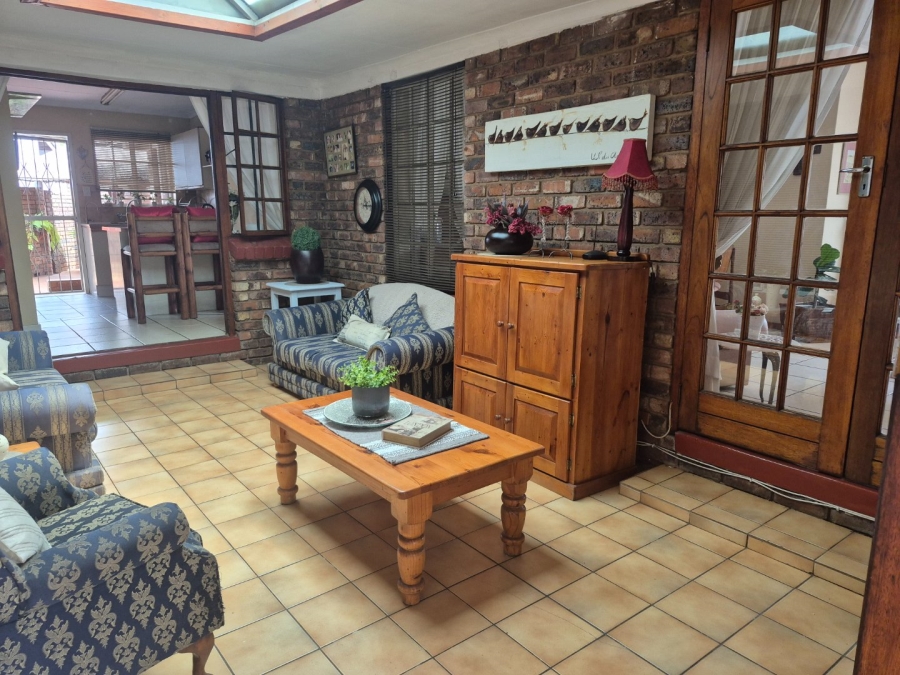 3 Bedroom Property for Sale in Zwartkop Gauteng
