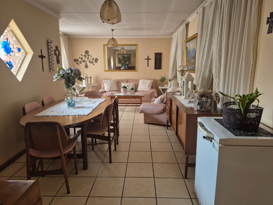 3 Bedroom Property for Sale in Zwartkop Gauteng