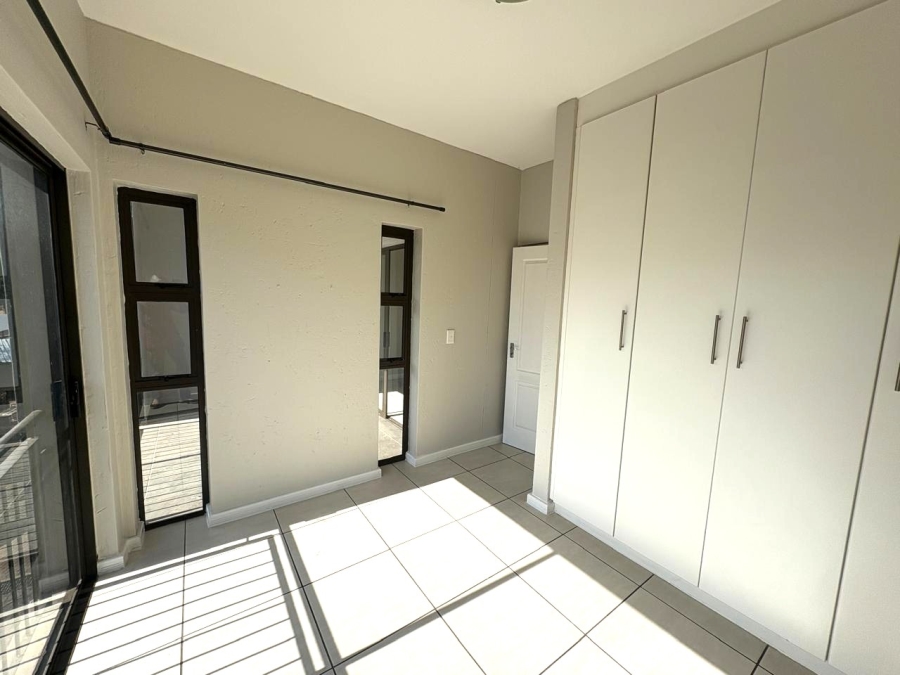 To Let 1 Bedroom Property for Rent in Florida Hills Gauteng