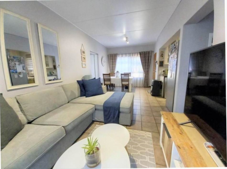 To Let 2 Bedroom Property for Rent in Honeydew Gauteng