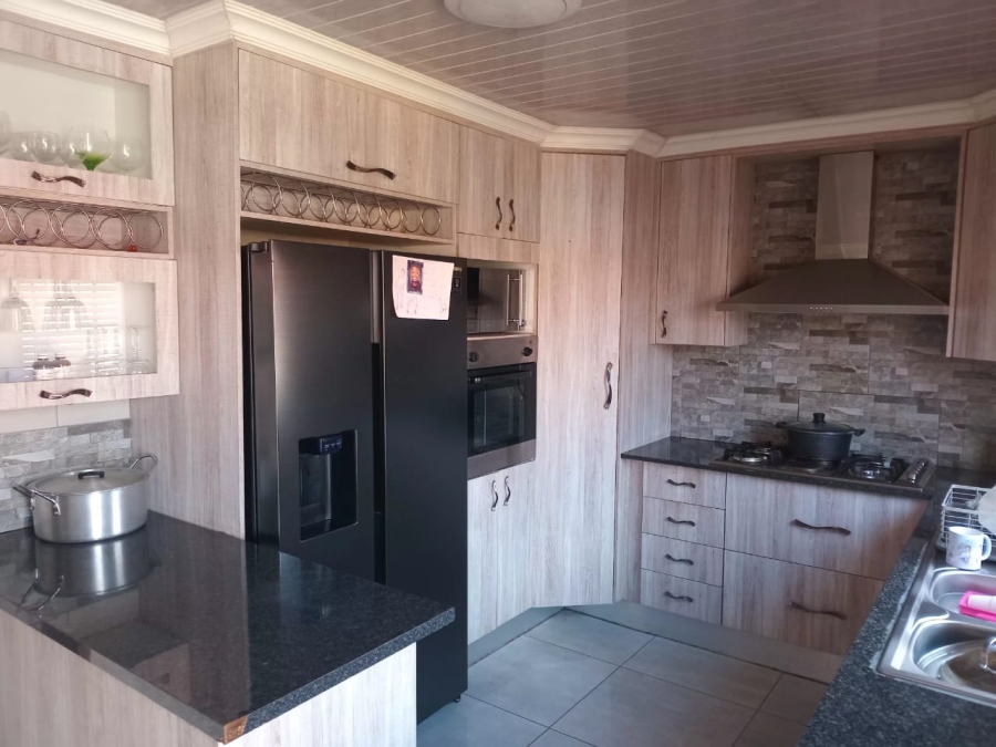 3 Bedroom Property for Sale in Vosloorus Ext 25 Gauteng