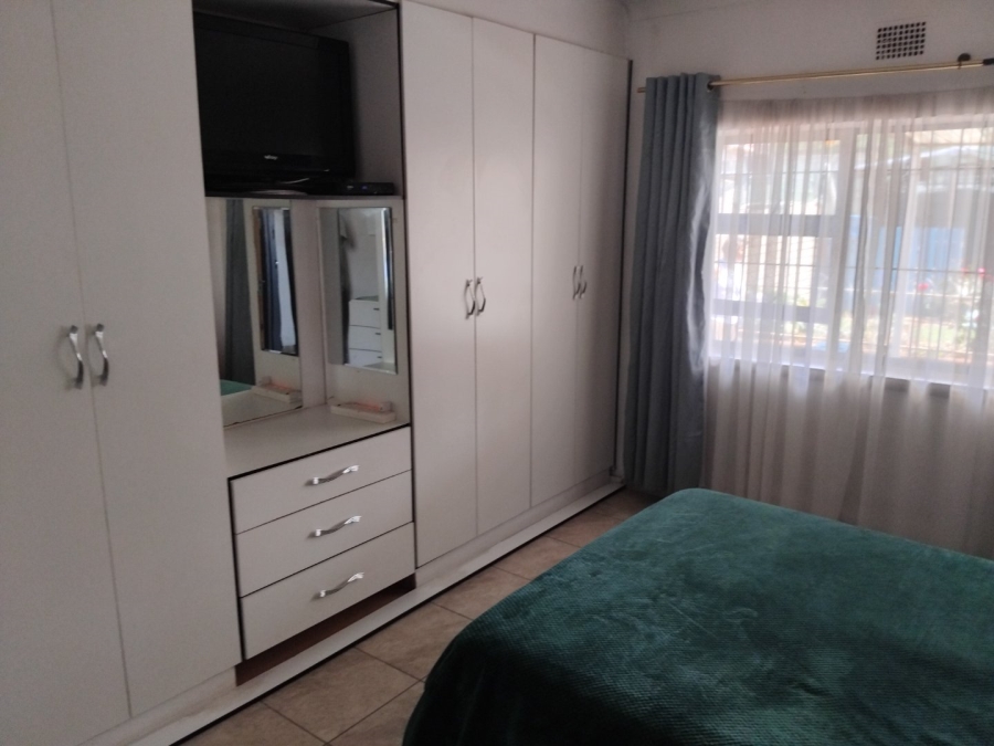 4 Bedroom Property for Sale in Gerdview Gauteng
