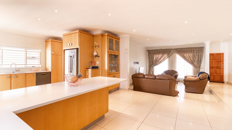 4 Bedroom Property for Sale in Lenasia South Gauteng