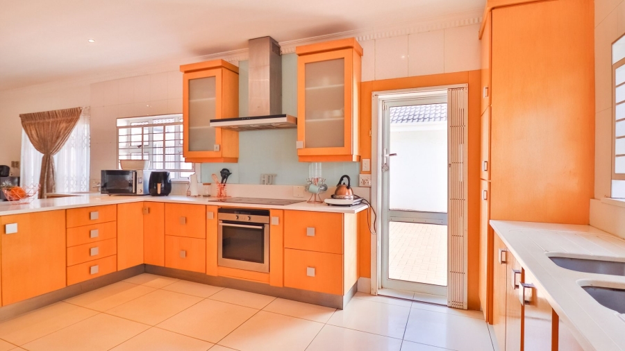 4 Bedroom Property for Sale in Lenasia South Gauteng