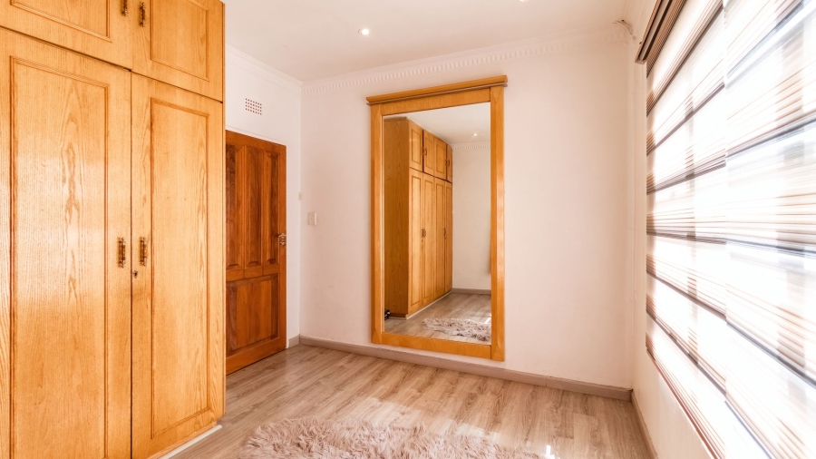 4 Bedroom Property for Sale in Lenasia South Gauteng