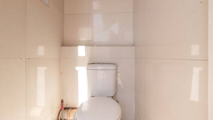 4 Bedroom Property for Sale in Lenasia South Gauteng