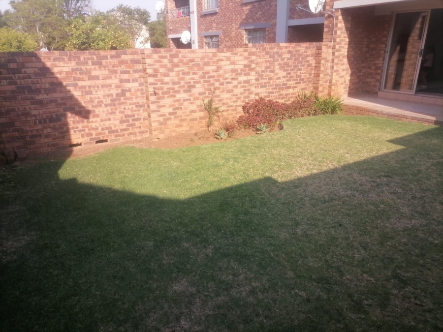 To Let  Bedroom Property for Rent in Mooikloof Ridge Gauteng