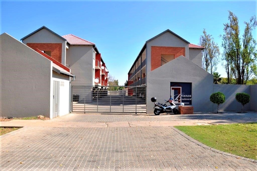 1 Bedroom Property for Sale in Rietfontein SH Gauteng