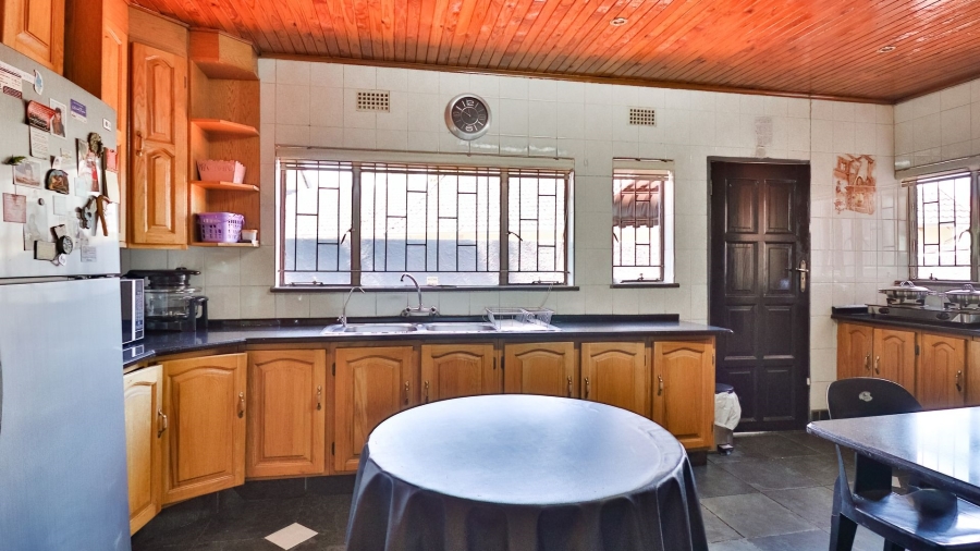 4 Bedroom Property for Sale in Lenasia South Gauteng