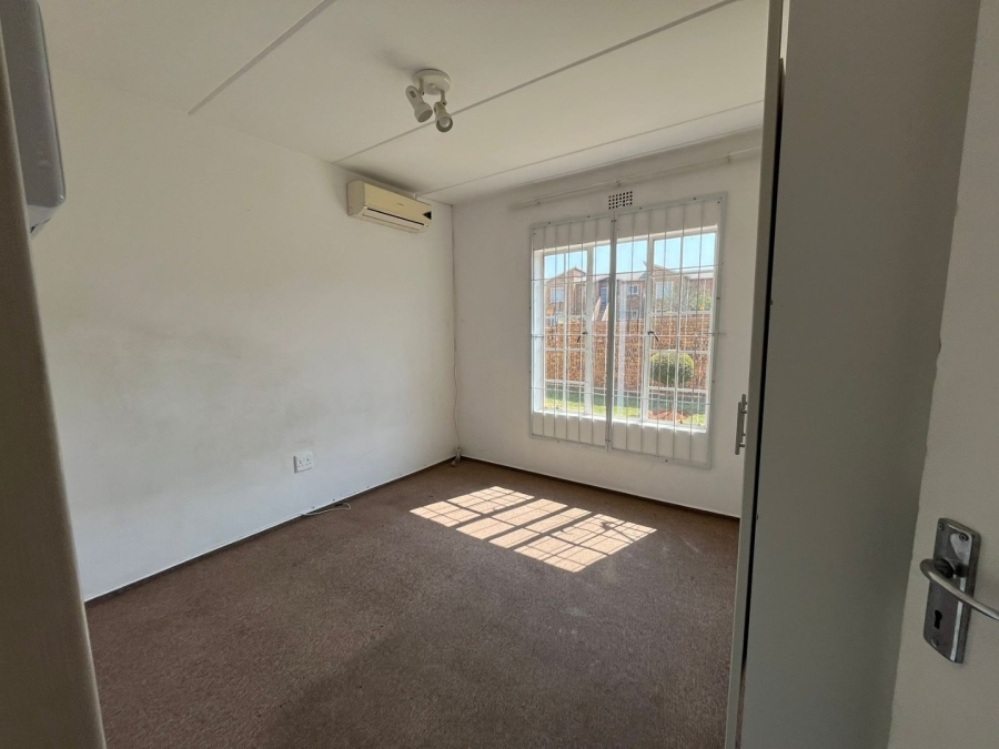 2 Bedroom Property for Sale in Strubensvallei Gauteng