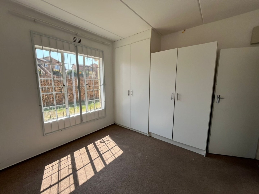 2 Bedroom Property for Sale in Strubensvallei Gauteng