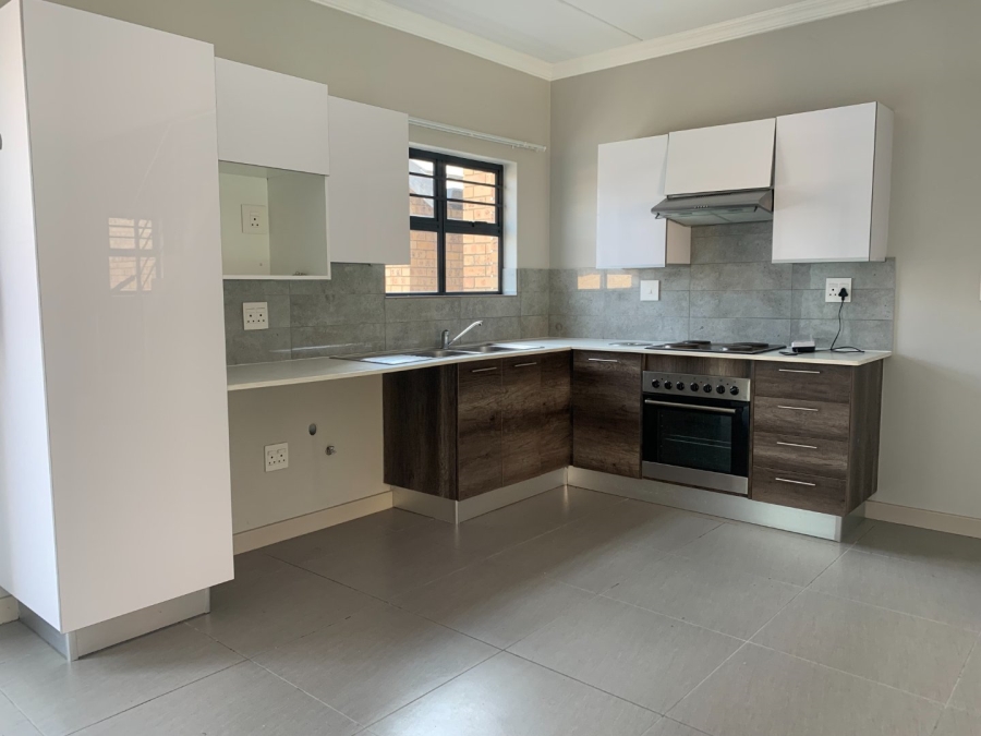 To Let 2 Bedroom Property for Rent in Kyalami Gauteng