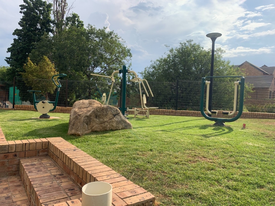 To Let 2 Bedroom Property for Rent in Kyalami Gauteng