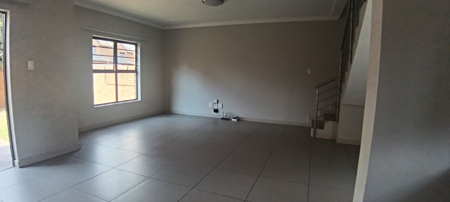 To Let 2 Bedroom Property for Rent in Kyalami Gauteng