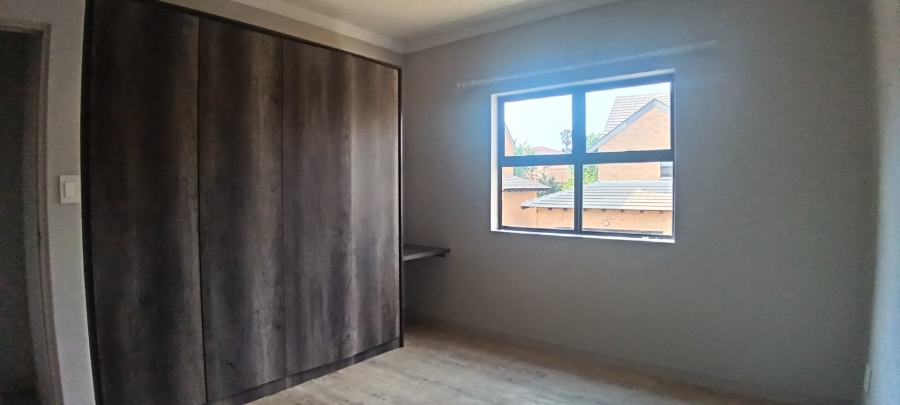 To Let 2 Bedroom Property for Rent in Kyalami Gauteng