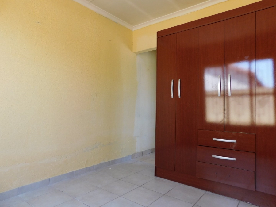 To Let 3 Bedroom Property for Rent in Daveyton Gauteng