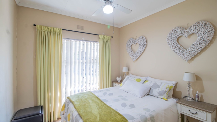 3 Bedroom Property for Sale in Bonaero Park Gauteng