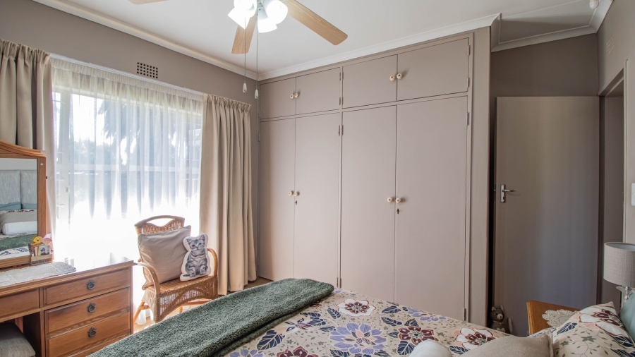 3 Bedroom Property for Sale in Bonaero Park Gauteng