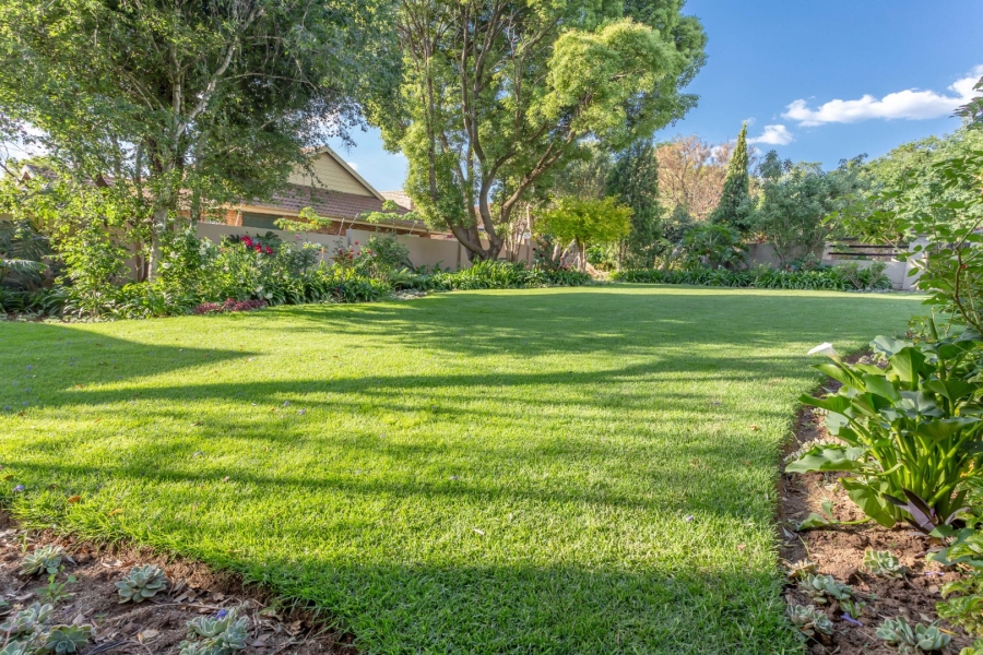 5 Bedroom Property for Sale in Radiokop Gauteng