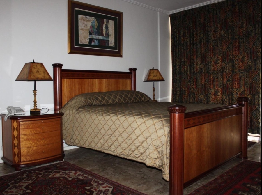  Bedroom Property for Sale in Nieuw Muckleneuk Gauteng