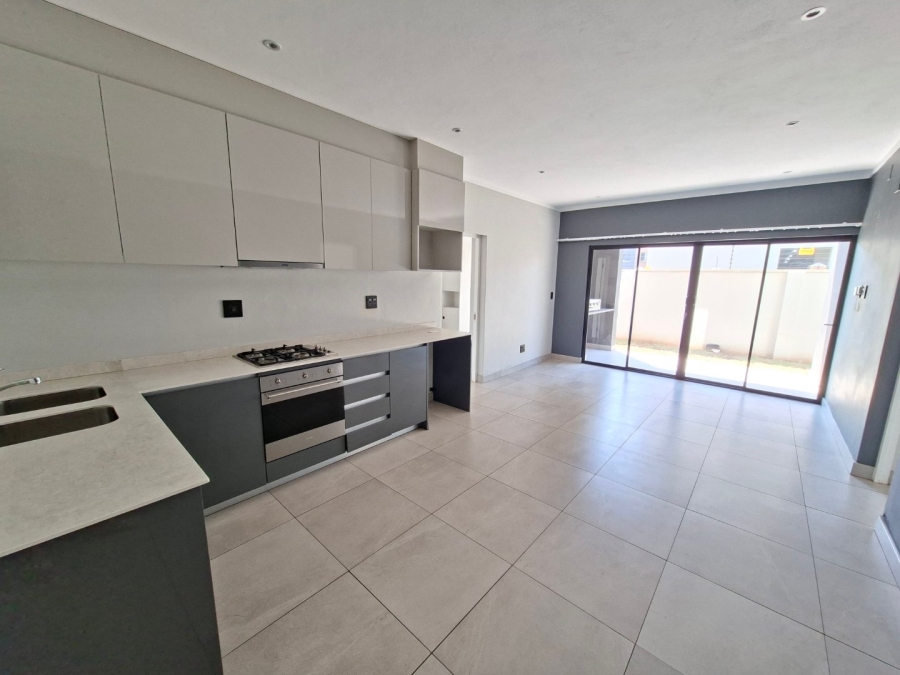 2 Bedroom Property for Sale in Waterkloof Gauteng