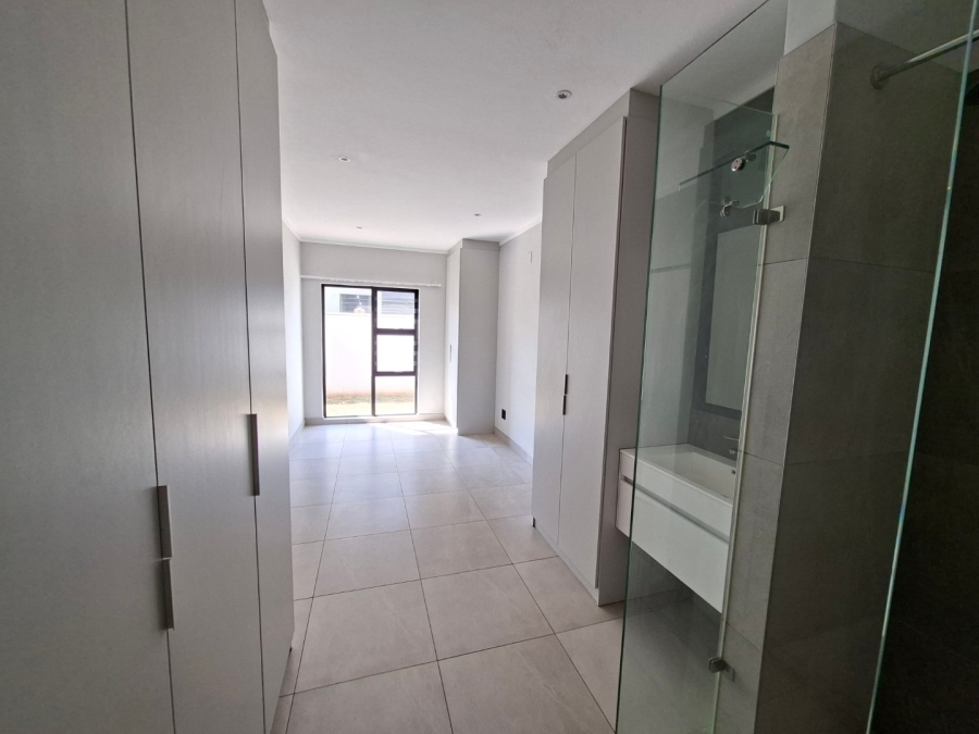 2 Bedroom Property for Sale in Waterkloof Gauteng