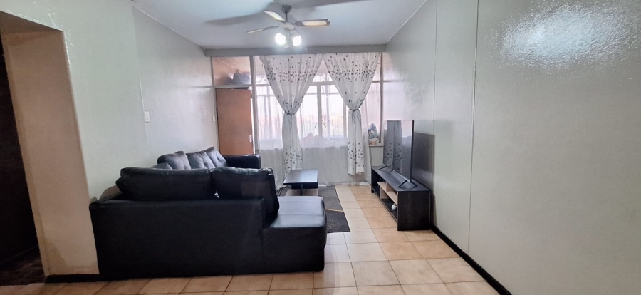 2 Bedroom Property for Sale in Pretoria Central Gauteng