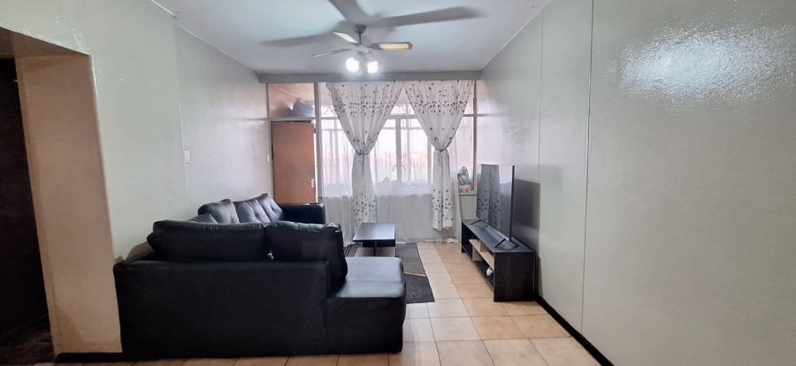 2 Bedroom Property for Sale in Pretoria Central Gauteng