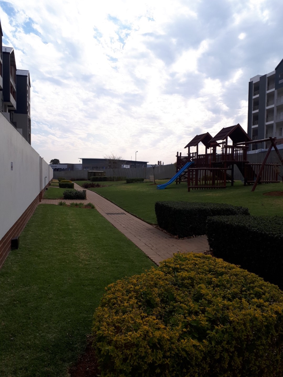 3 Bedroom Property for Sale in Greenstone Hill Gauteng