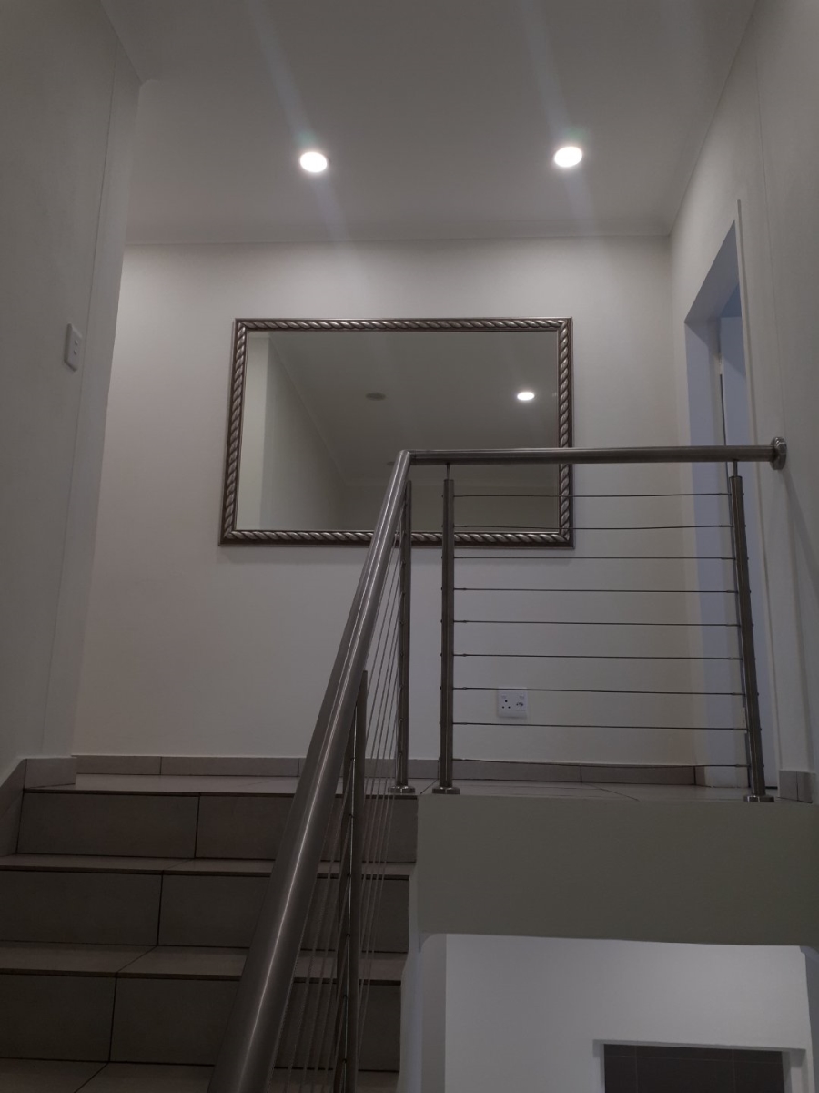 3 Bedroom Property for Sale in Greenstone Hill Gauteng