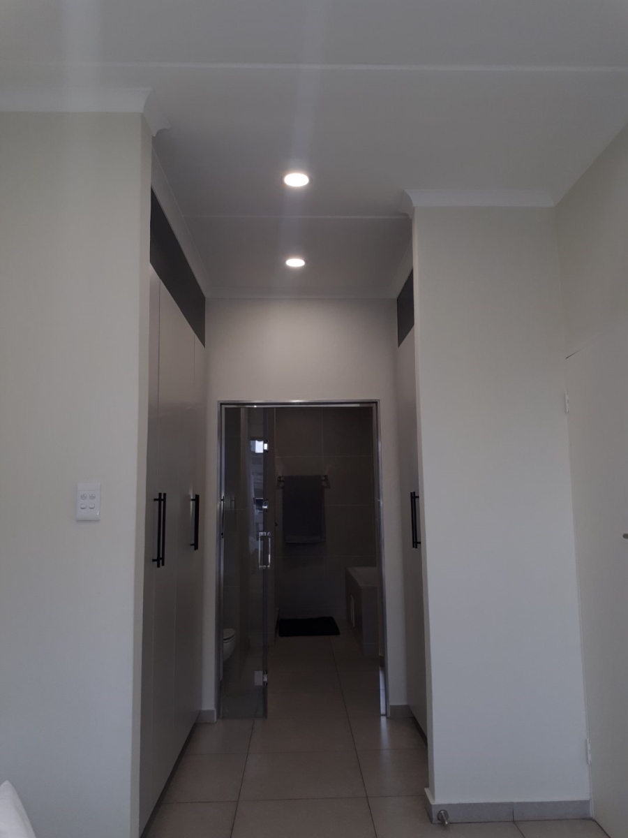 3 Bedroom Property for Sale in Greenstone Hill Gauteng