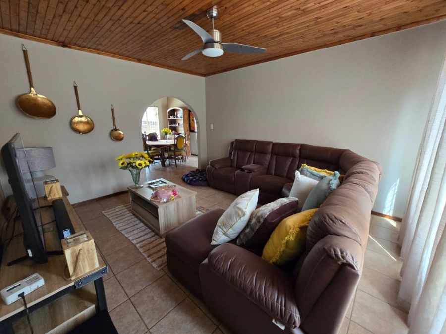 3 Bedroom Property for Sale in Visagie Park Gauteng