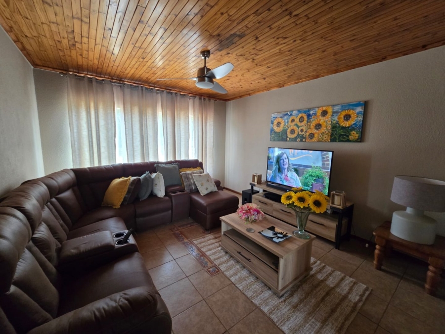 3 Bedroom Property for Sale in Visagie Park Gauteng